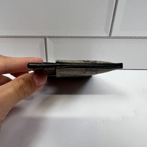 Gucci GG Supreme Monogram Calfskin Cardholder Card Case Wallet - Picture 5 of 6